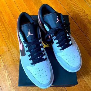 NEW!! Nike Air Jordan 1 Low